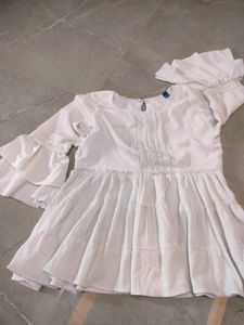 White  Empire ⭐ Crop Top