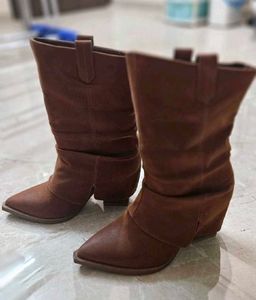 Slouched Cowboy Boots