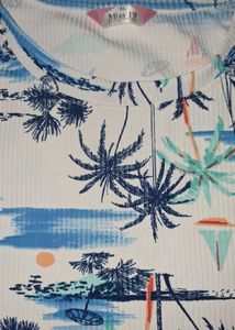 Women tshirt