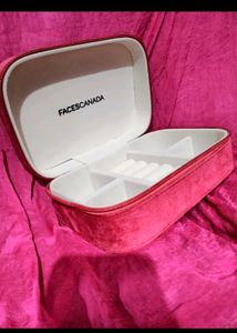 Faces Canada Red Jewellery Box