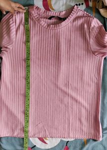 Women&#39;s pink tops 💗