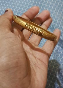 Gold Tone Bangle