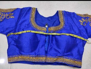 Woman Round Neck Blouse
