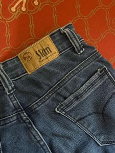Slim Jeans