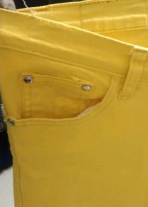 Yellow Pant 😊
