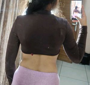 Brown Long Sleeve Crop Top😎