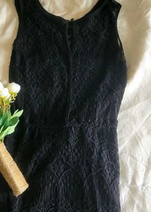 free shipping.....Elegant Black Lace Dress