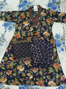Floral Print Kurta with Dupatta