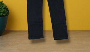 I@01 Size-32 Slim Jeans