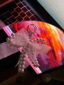 Cute Pearl Keychain