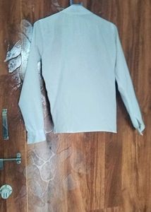 Korean top