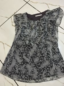 Women Tops
