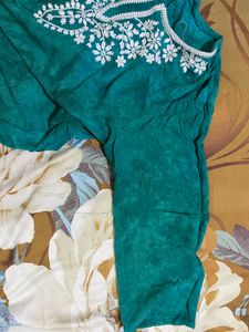 Green Embroidered Kurta