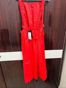 Red Sleeveless Dress