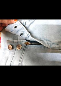 Bahut Hi Pyari Light Color Denim Jeans