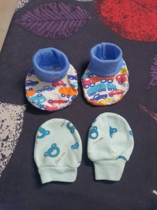 Baby Mittens &amp; Booties