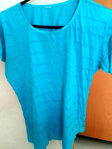 T- Shirt  For Girl Like New