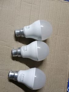 (Pack Of 3)  LED Bulb 9 Watt 6400k Temparechar