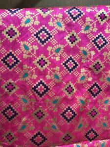 Vibrant Pink Banarasi-Inspired Dupatta with Geomet