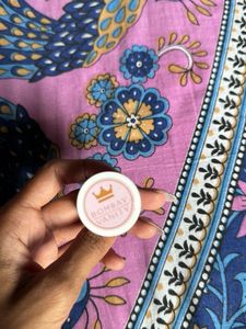 Bombay vanity glitter