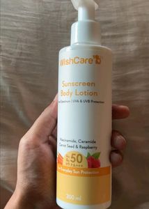 Wishcare Sunscreen Body Lotion SPF 50++ Seal Pack