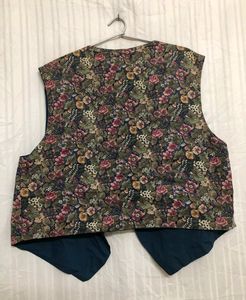 Multi Colour Printed Open Vest