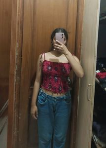 Sleevless Crop Top
