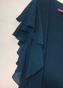 Chic Teal Flutter Sleeve Top🎀