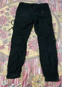 men&#39;s denim trouser and t-shirt