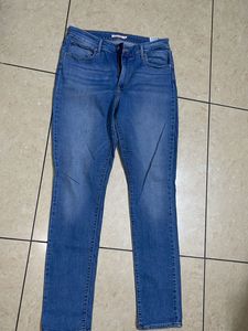 Levis Jean