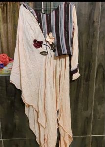 Floral Embroidered Kurta Set