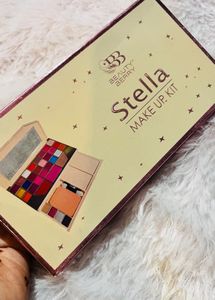 Stella Make Up Kit