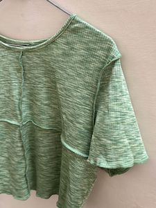 H&amp;M Light Green Seam Design Crop Tee