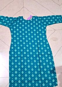 Turquoise Embroidered Kurti - Size L