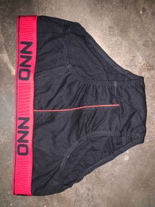 ONN Black Brief