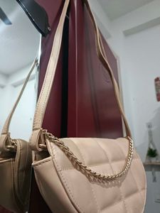 Nude Shoulder Beg Like Cute