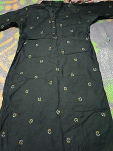 Black Kurti