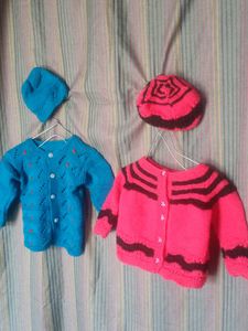 Cute Knitted Baby Outfit