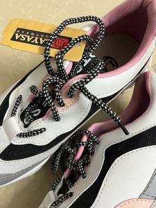 Ladies Shoe