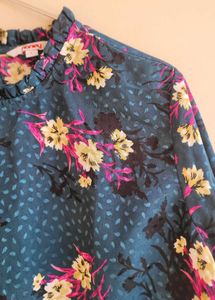 Honey By Pantaloons Top L