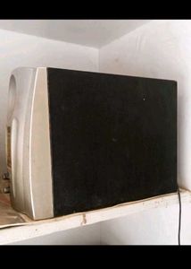 Band Speaker ( Good Working White )