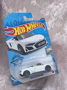 Hot Wheels “Audi R8”_”SHELBY COBRA 427 S/S”_”TESLA