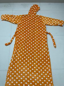 Polka Dot Wearable Blanket