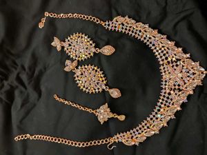 AD Necklace Set