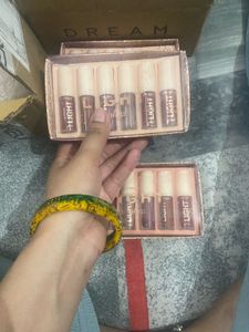 Long Lasting Lipstick