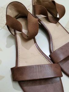 Women&#39;s Flat