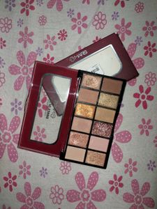 Eyeshadow Palette