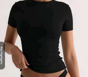 Black Newme Basic Tee