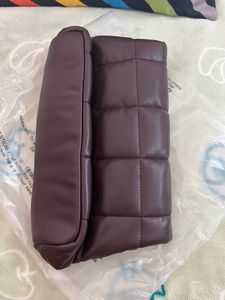 ⭐️Victoria’s Secret⭐️ QUILTED POUCH/CLUTCH