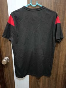 Black Tshirt